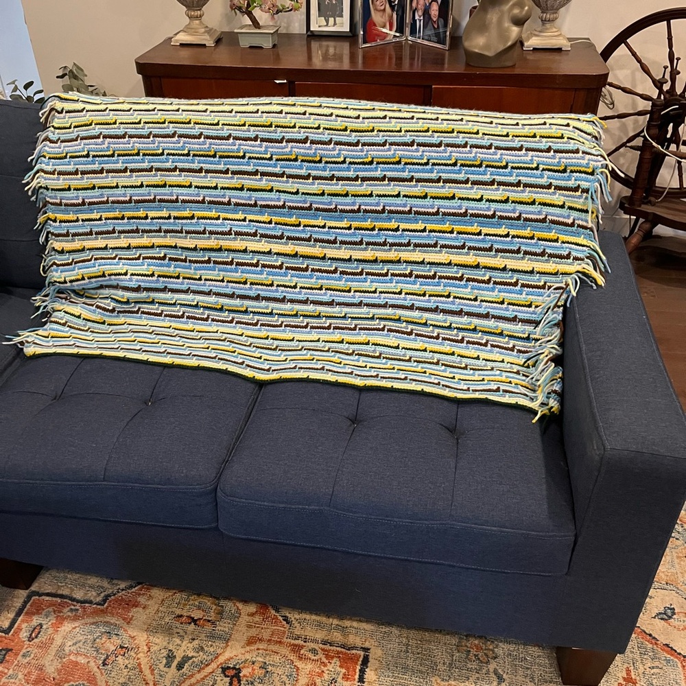 Hand Made Wool  Chevron Knit Throw Blanket